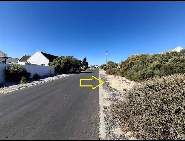 LAND FOR SALE IN GOLDEN MILE